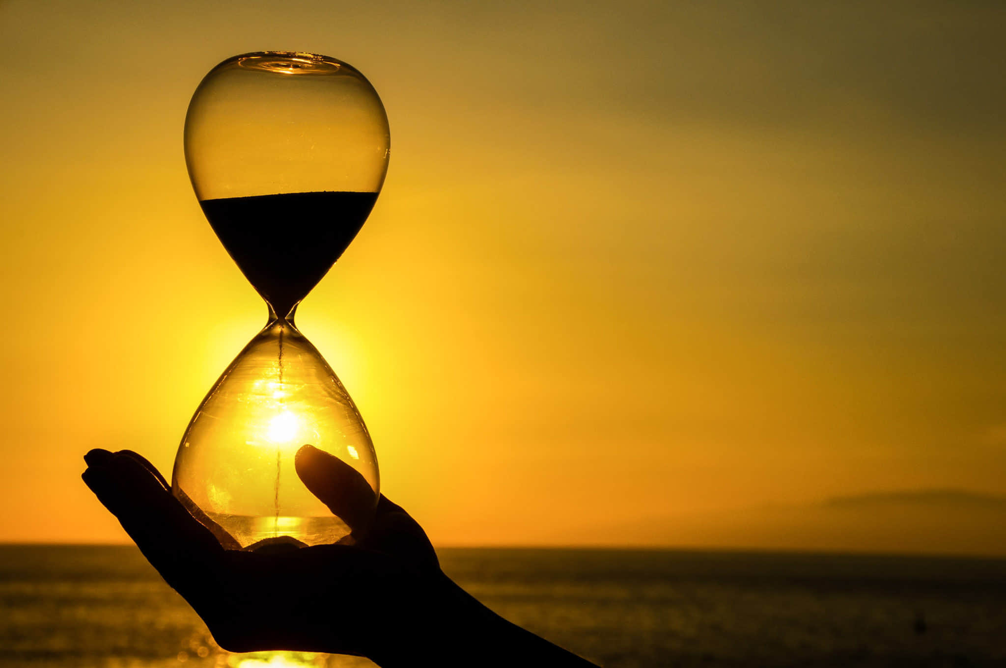 शायरी: वक़्त की गर्दिशों का ग़म न करो