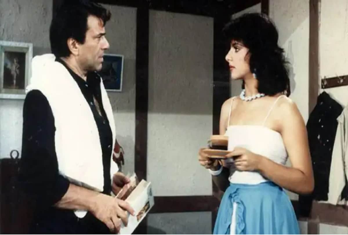 After two marriages, Dharmendra fell-in-love with Anita Raj; left Hema Malini disturbed