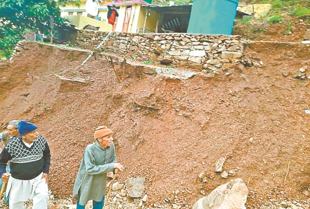 Uttarakhand Weather Cloudburst News Today: Many House Destroy in disaster photos