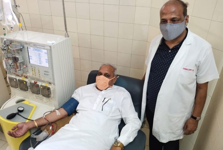 Deputy Speaker Ranbir Gangwa Donate Plasma at Hisar of Haryana