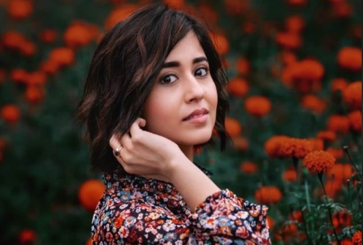 Shweta tripathi talked about her journey from fashion to films and how her father supported her