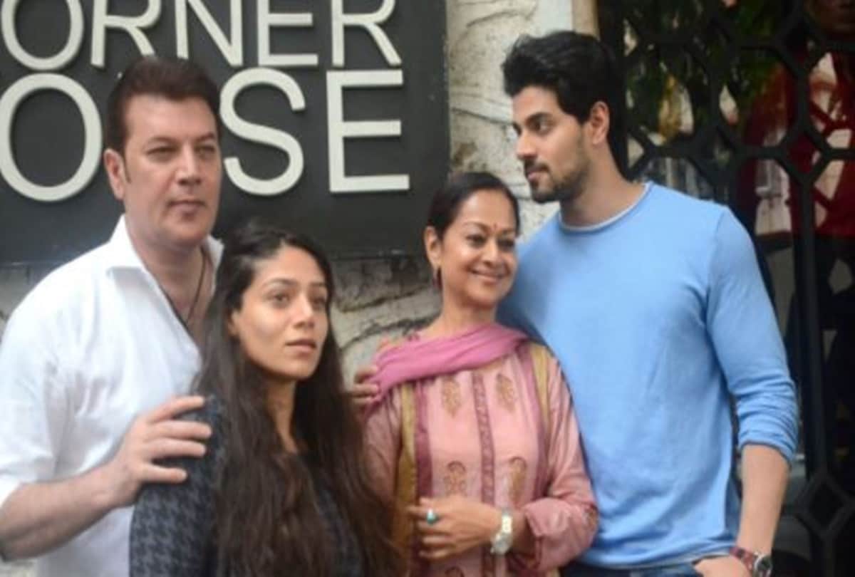 Sana Pancholi was replaced by Kangana Ranaut in film know all about Aditya Pancholi daughter