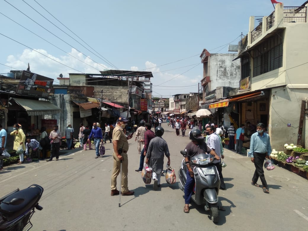 coronavirus in uttarakhand latest news : cabinet minister ganesh joshi inspection during corona curfew, photos