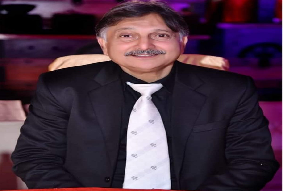 AMU law faculty Dean Professor Shakeel Ahmed Samdani died from corona