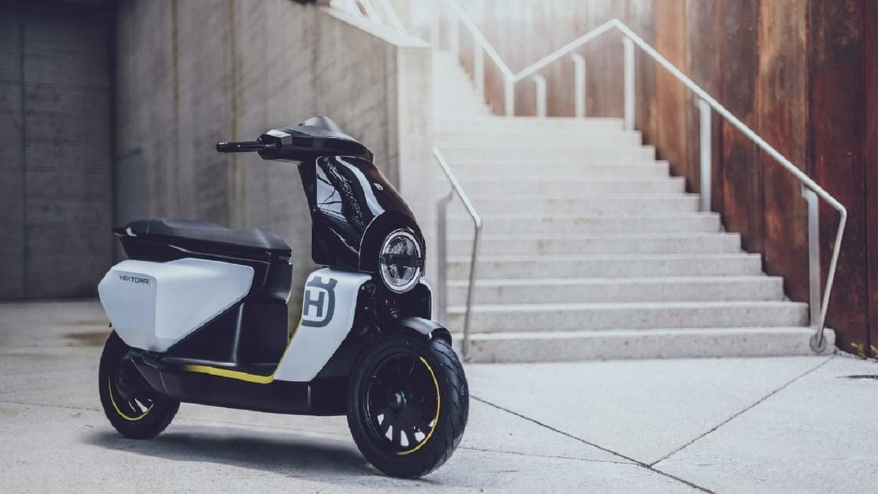 husqvarna vektorr concept electric scooter revealed husqvarna vektorr driving range husqvarna motorcycles