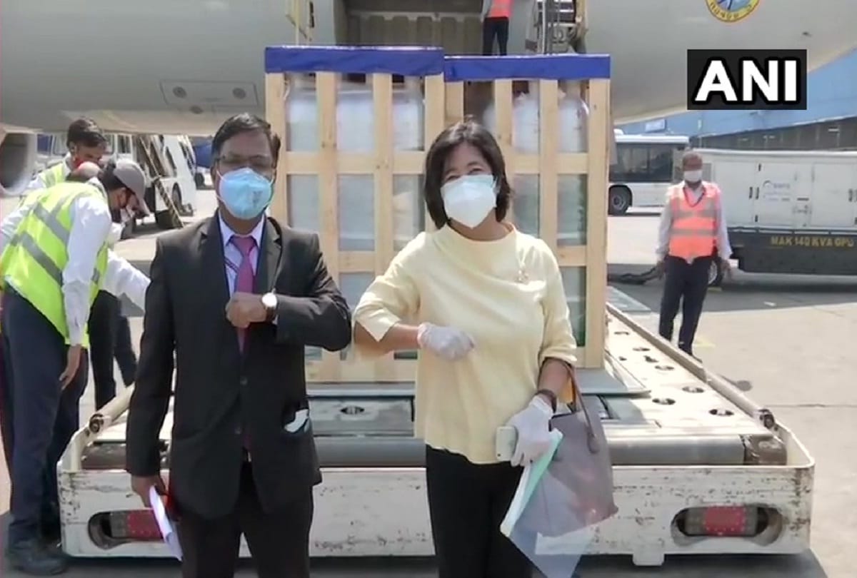 Thailand also helped india in corona sent 200 oxygen cylinders and 10 oxygen concentrators