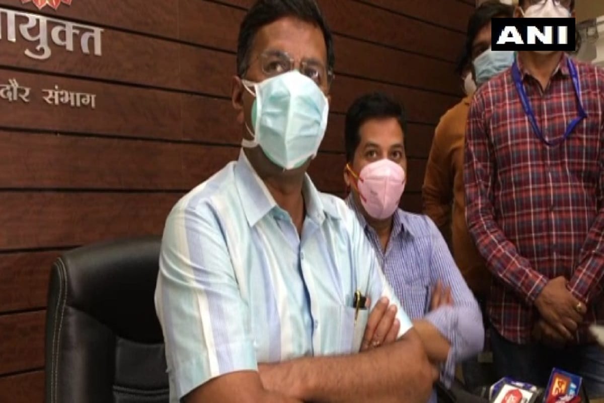MP: Health dept workers of Indore including Dist Health Officer Purnima Gadaria resumed work