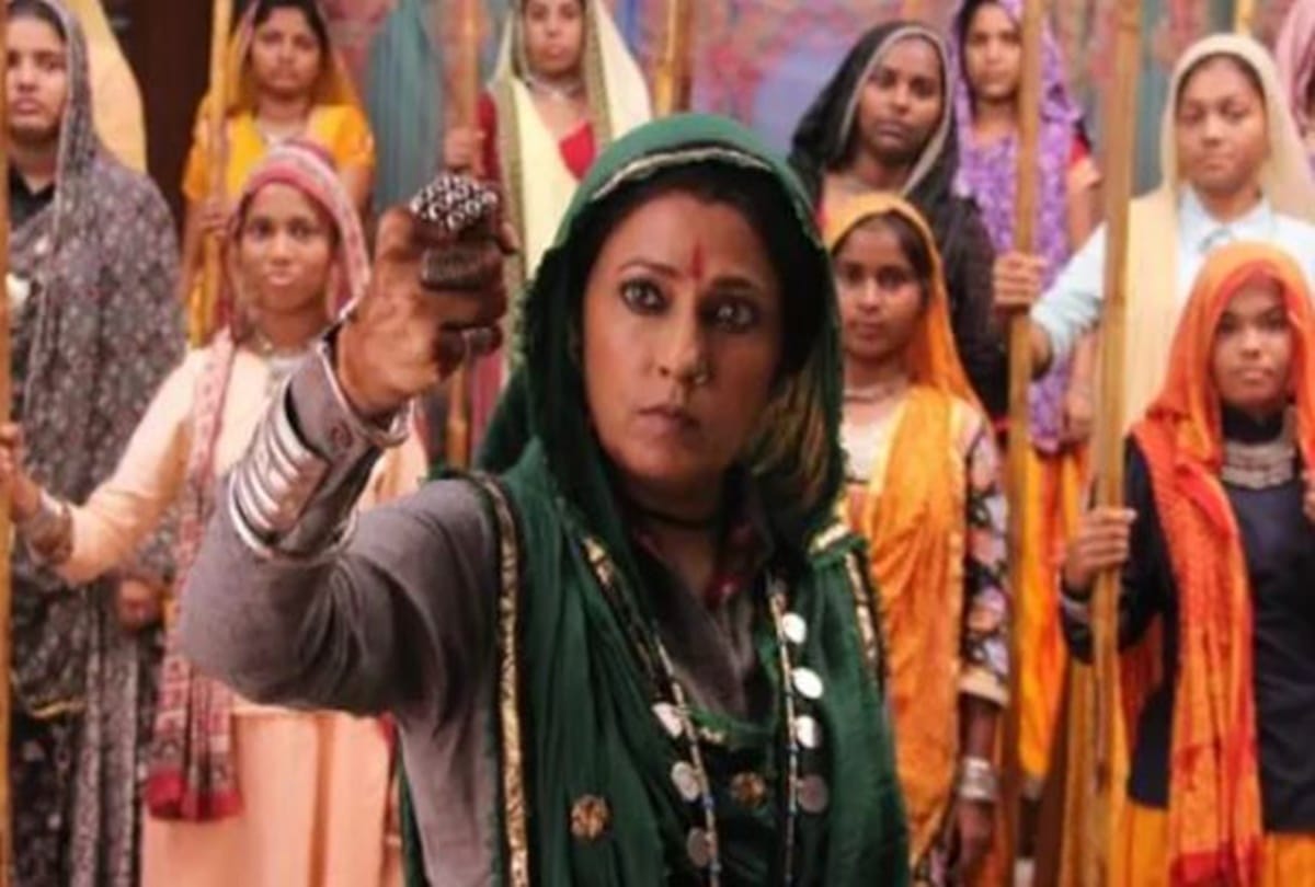 TV Actress Still Unmarried at age of 40 Years From Jaya Bhattacharya To Sakshi Tanwar