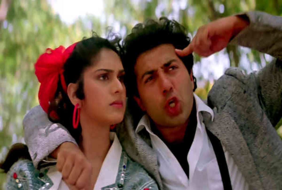  Legendary Bollywood Songs copied from western music including Neend Churayee Meri and Chura Liya Hai Tumne Jo Dil Ko