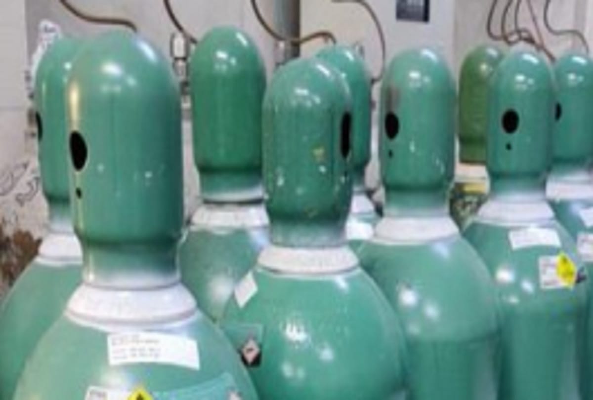 Delhi news: capital will get 18 oxygen plants from France this month