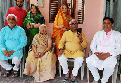 Dr. Anil of Ballia, one of the makers of Corona's medicine, also came to the village in the last year in 2018, the district's residents are saddened by this achievement
