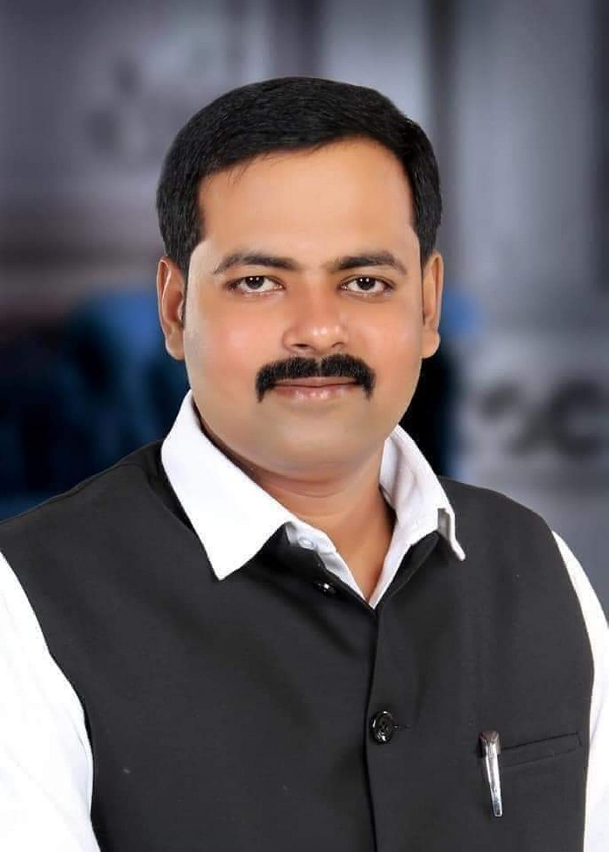 samajwadi party mlc allegations on bhu scam in recruitment