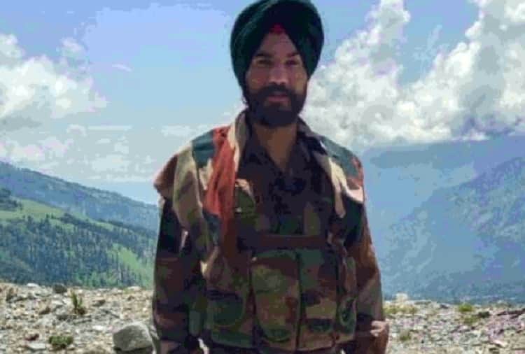 Last rites of army jawan performed with military honours in Gurdaspur