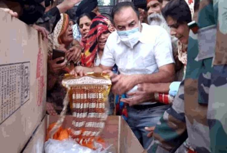 Last rites of army jawan performed with military honours in Gurdaspur