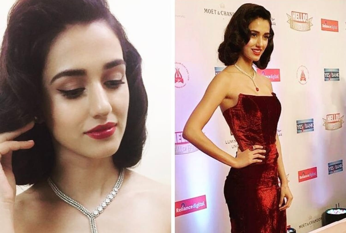 disha patani red hot look in award function