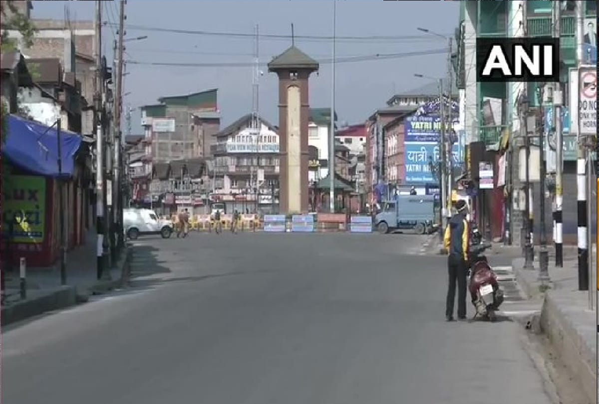 lockdown in Jammu Kashmir srinagar deserted Streets view as Corona Curfew extended till May 17