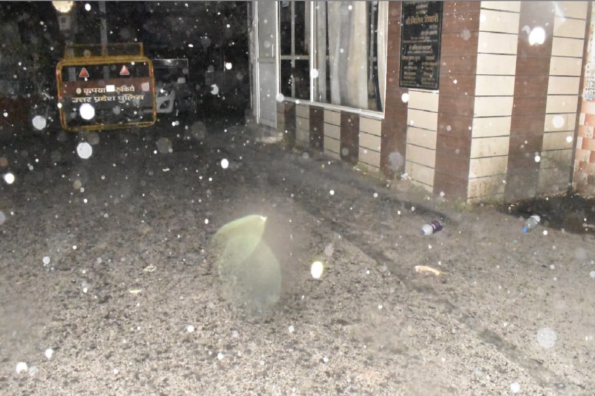 Meerut News: Late night changed weather, hailstorm with rain