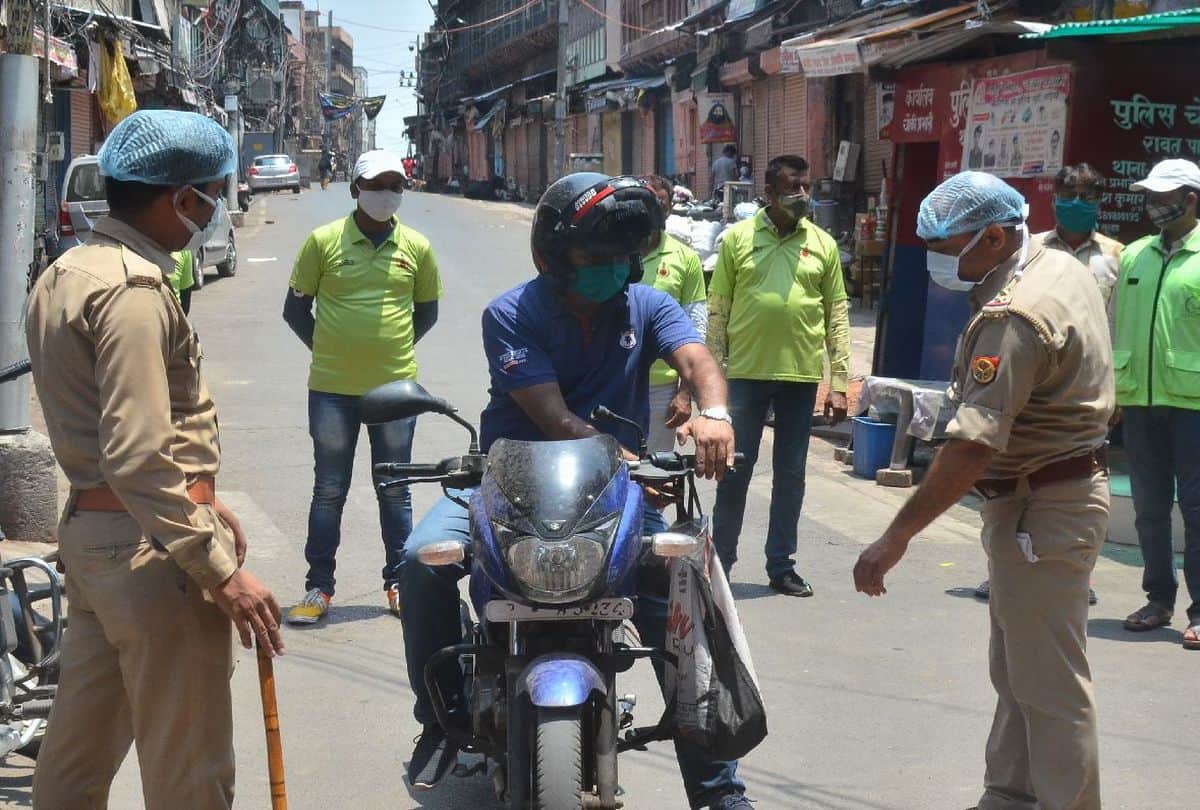 police issue challan against horse rider for not wearing mask in agra