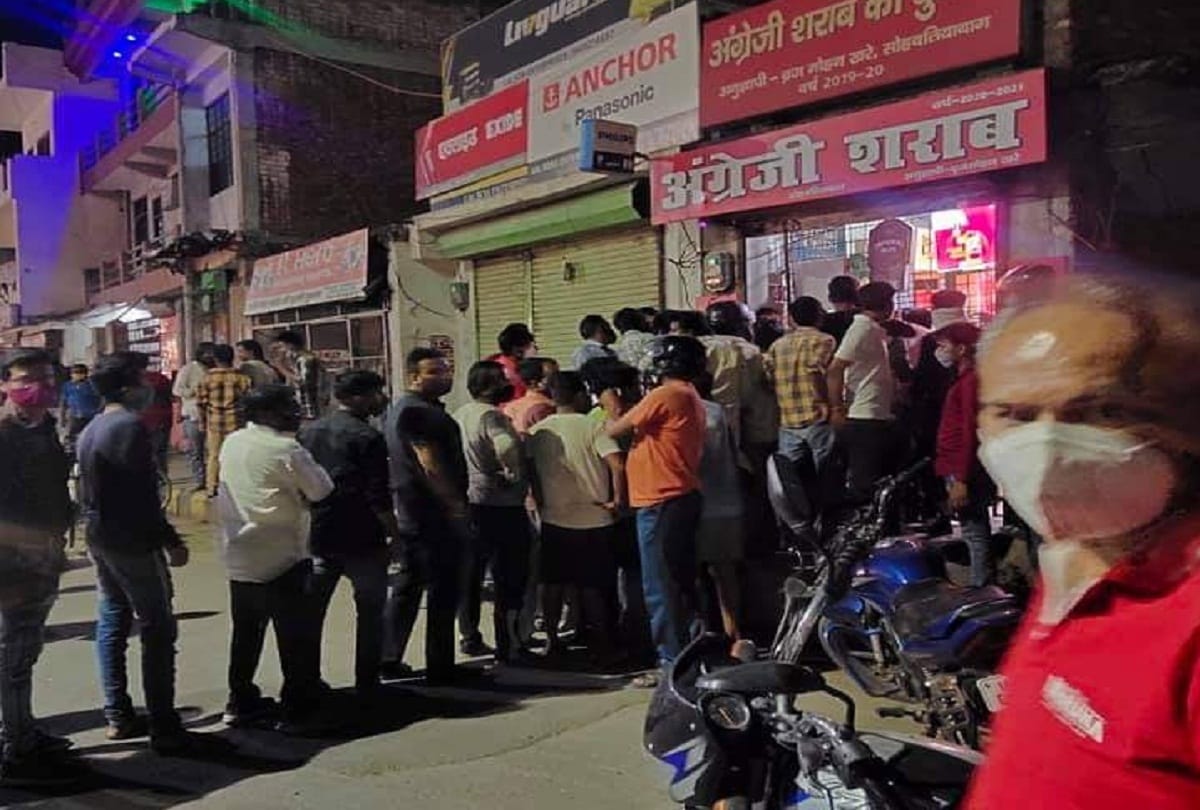 Fights for liquor, covid rules were taken away in prayagraj city