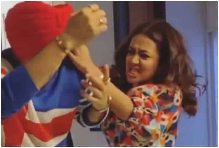 Neha Kakkar Fights with Husband Rohanpreet Singh, Funny Video Goes Viral