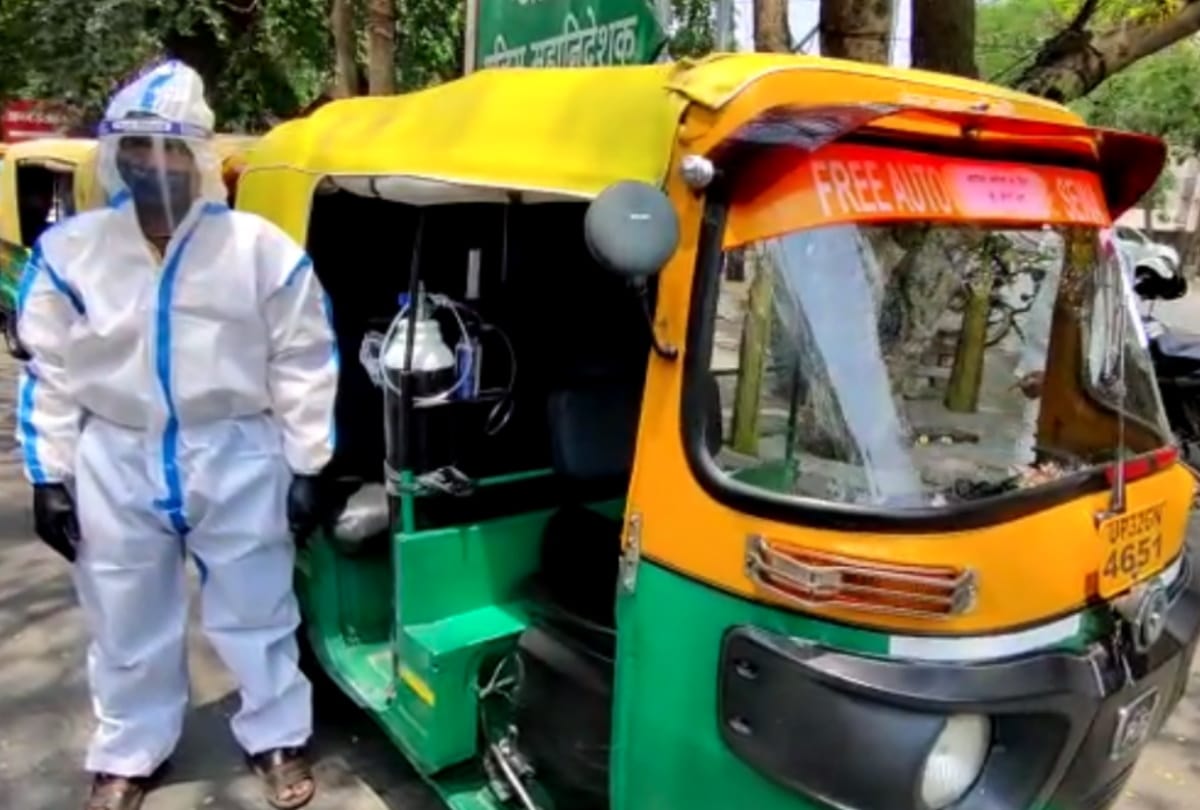 Three wheelers auto ambulance service starts in Lucknow.