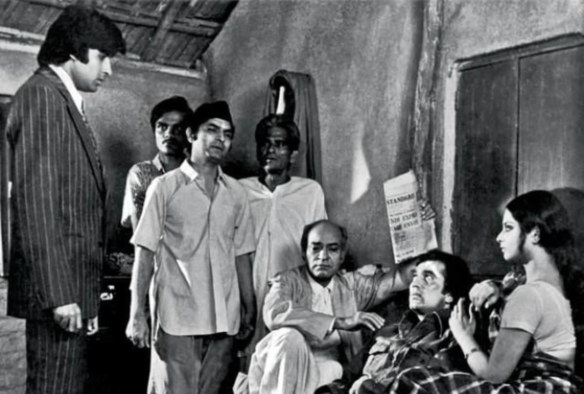 Actor A K Hangal Debut In Cinema At The Age Of 50 He Spent Three Years In Jail In Karachi