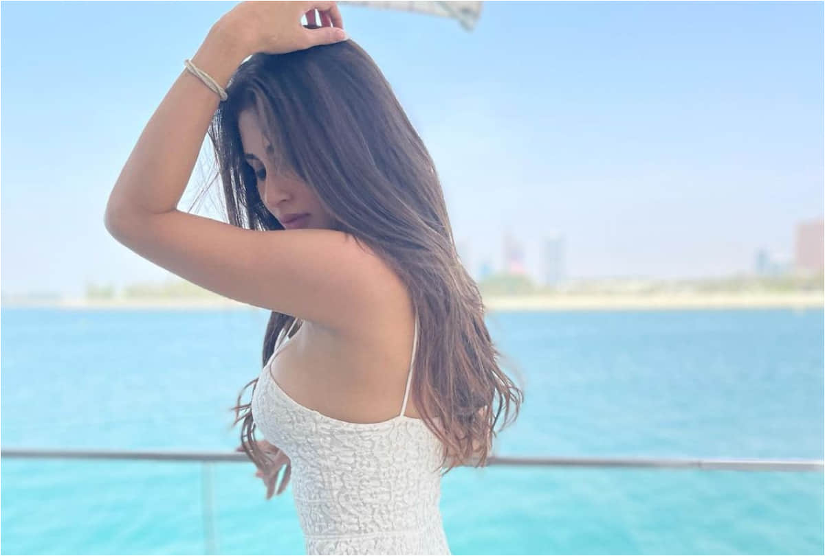 mouni roy shares throwback pic of her vacation looking gorgeous in white dreamy outfi