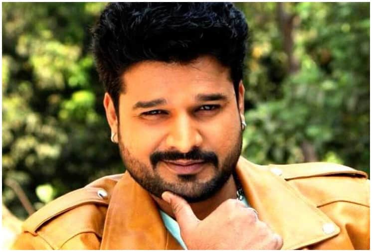 Ritesh Pandey Engagement: Bhojpuri Star Ritesh Got Engaged with Vaishali Pandey in Varanasi, See Viral Photos