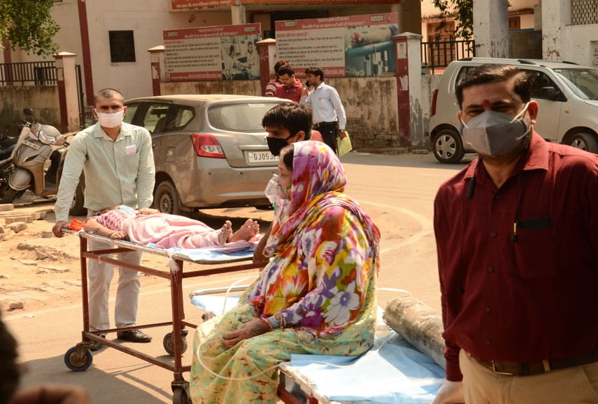 kanpur coronavirus cases covid 19 pandemic, Medical college employees, opportunities in disaster