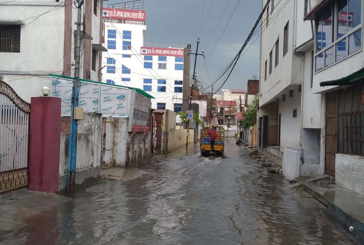 gorakhpur weather change after heavy rain and darkness in sky speedy wind