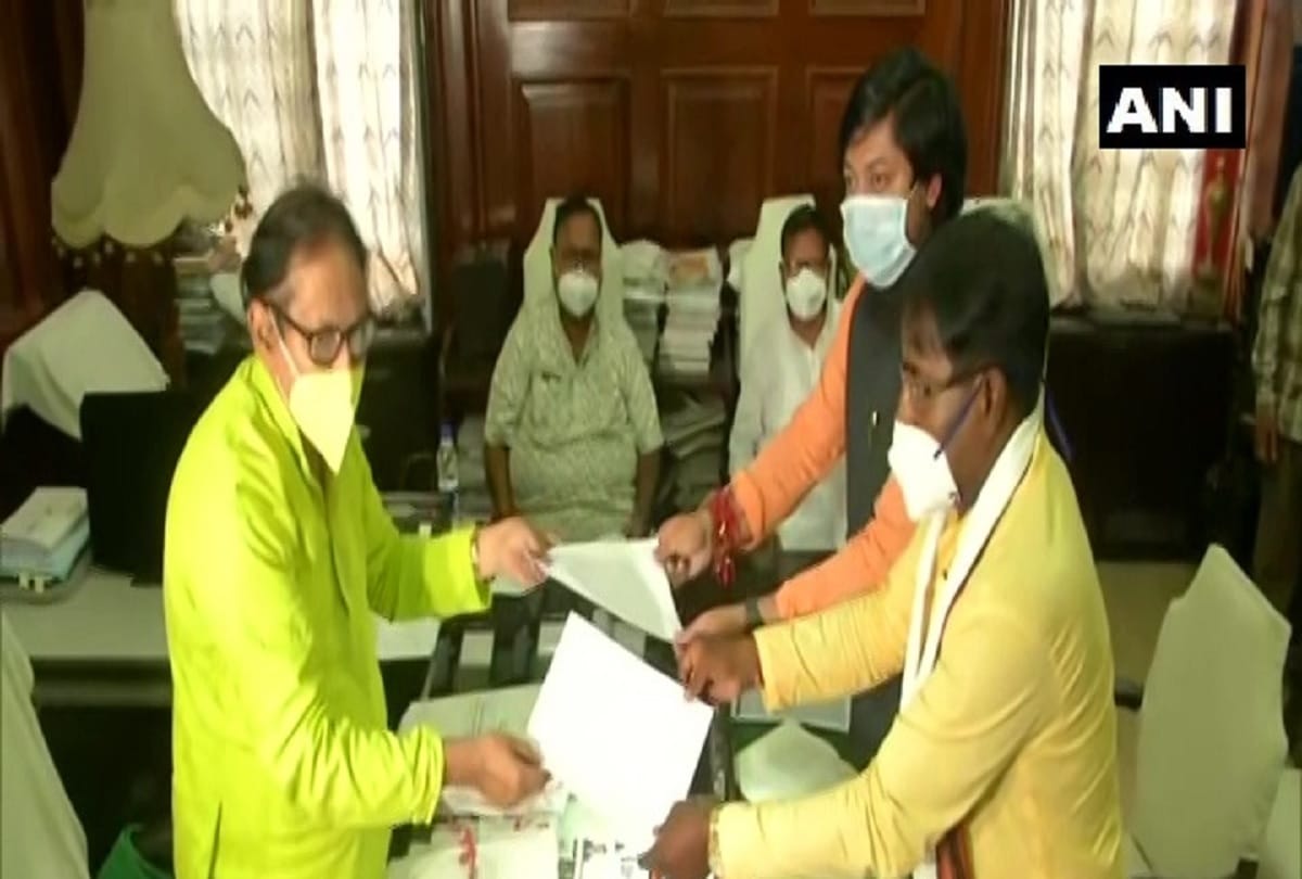 West bengal BJP leader Nishith Pramanik and Jagannath Sarkar resign from MLA post