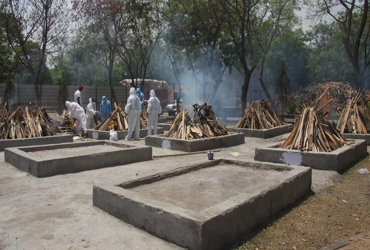coronavirus in delhi Number of dead bodies reduced by 50 percent in graveyard at delhi see photos