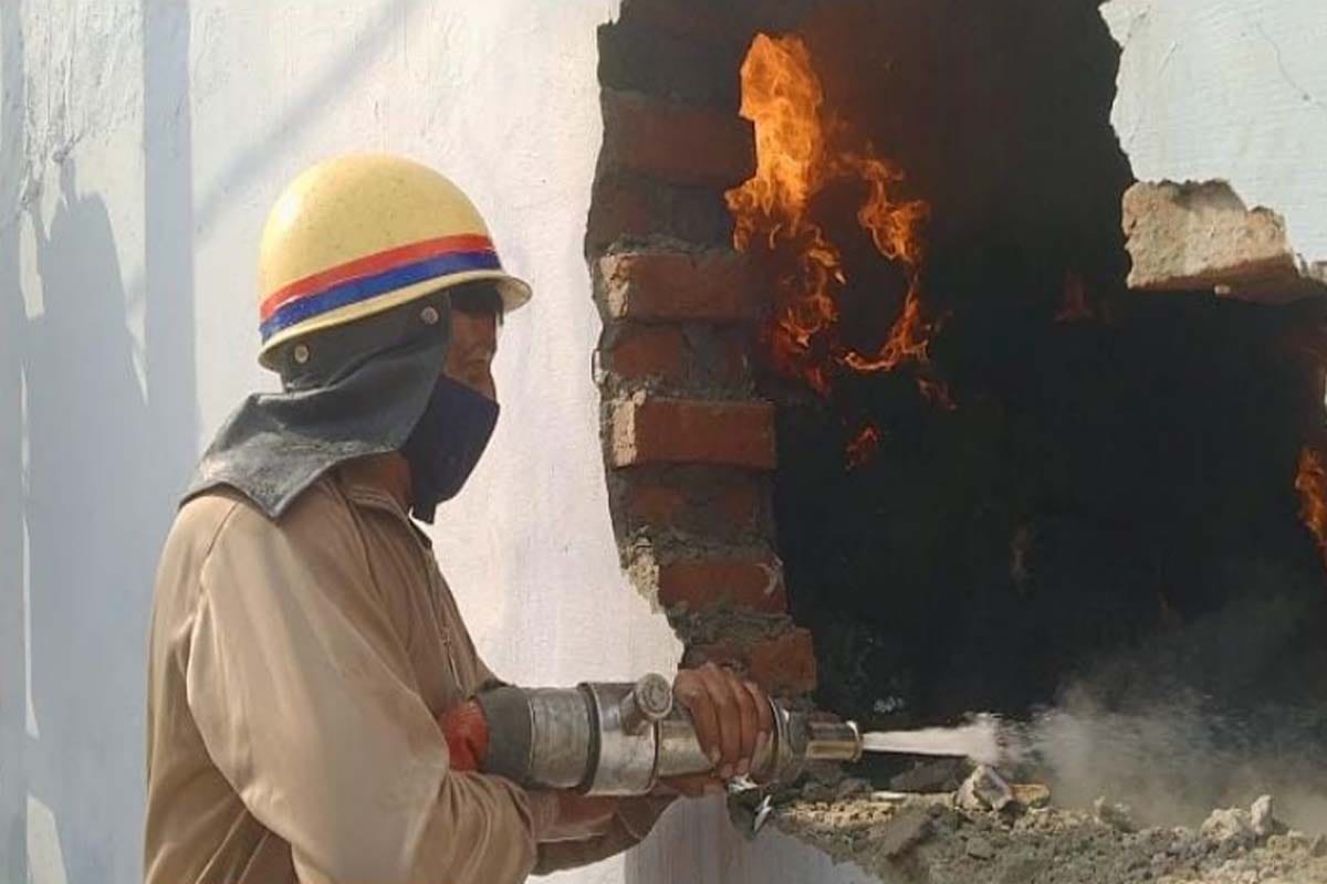Meerut: A huge fire broke out in the Chadar factory