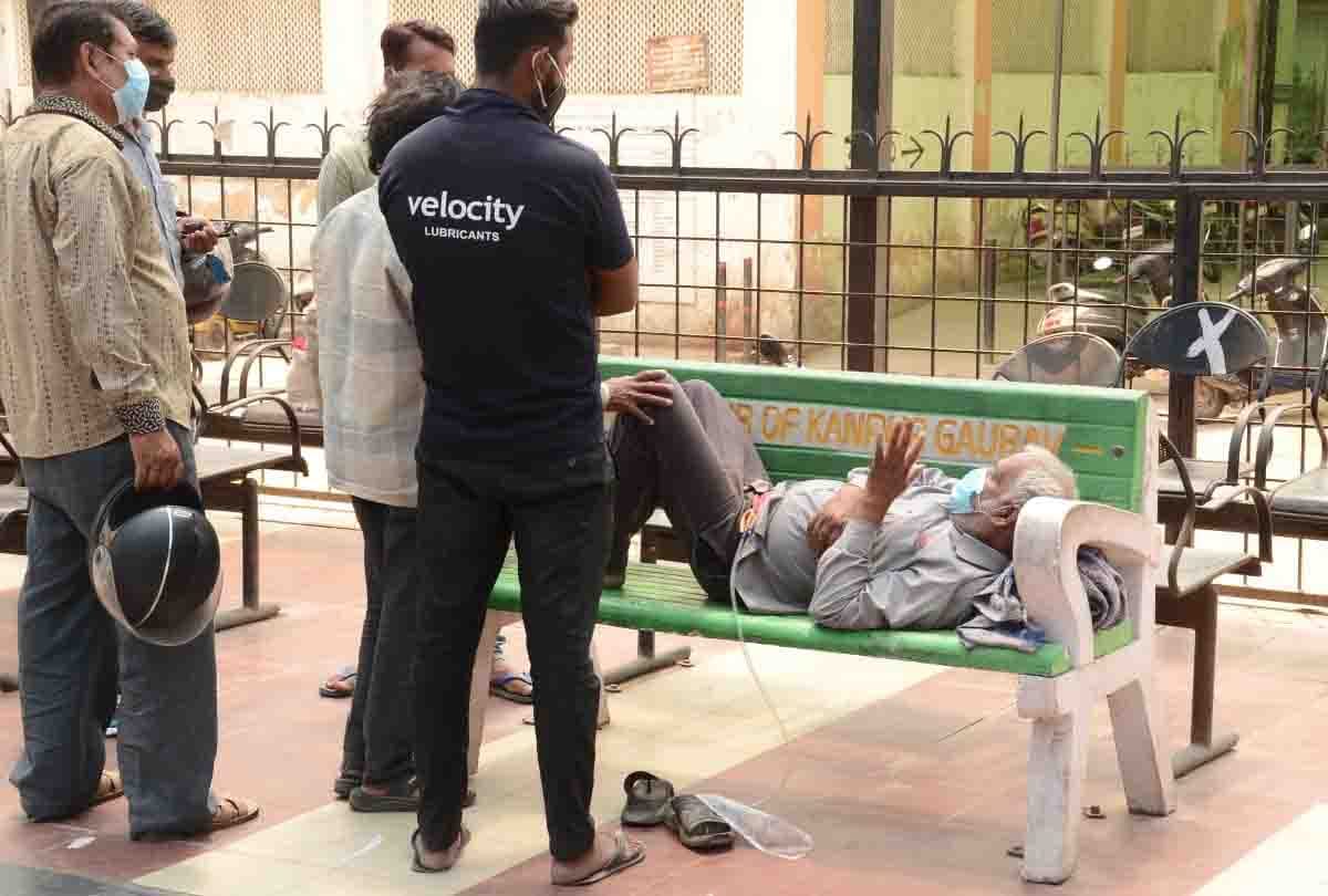Black fungus: 50 patients found in Kanpur, problem in someone's eyes and swollen eye
