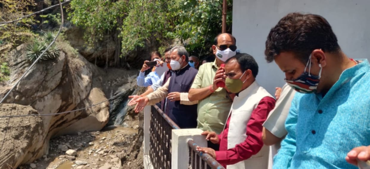 Uttarakhand Cloudburst News : Disaster in Devprayag after Heavy Rainfall, cm tirath singh rawat went on ground zero photos