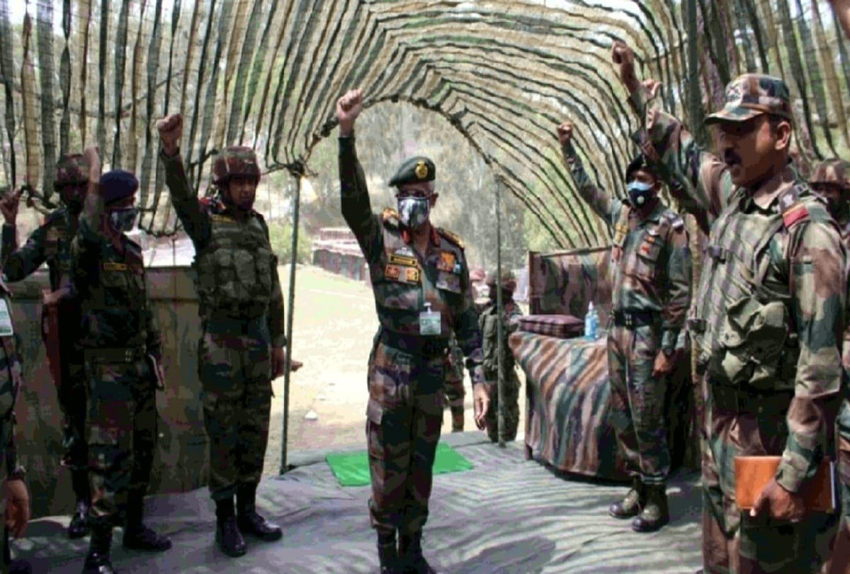 Jammu kashmir news: General Narwane took stock of army preparations in the war against Corona