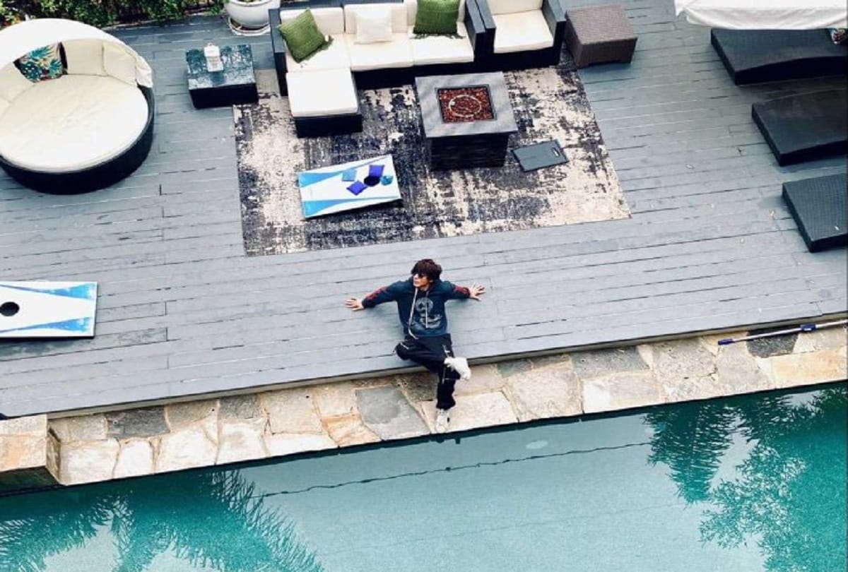 Photos: Shahrukh Khan luxurious bungalow in America, night rent is above two lakh rupees