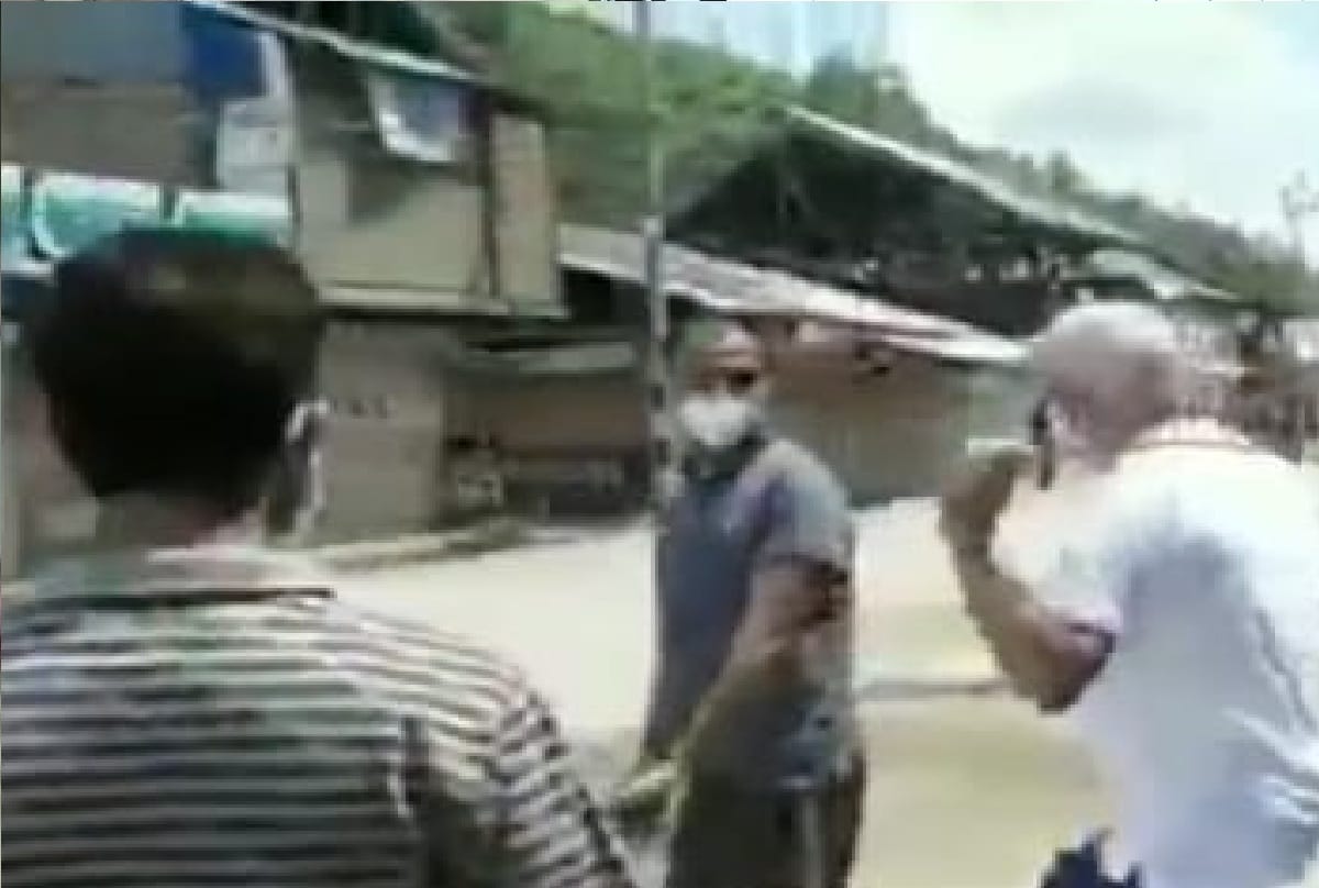 ADC of Baramulla district beats women with sticks during corona curfew