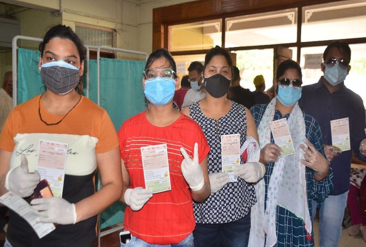 Corona Vaccine Second Dose Will Be After 84 Days In Agra
