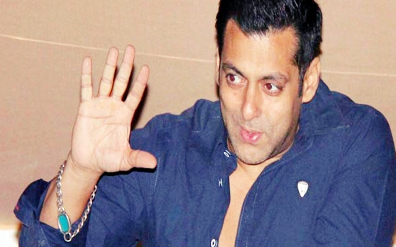 salman khan special appeal to fans not to gather outside of home amid covid lockdown reveals his eid plan
