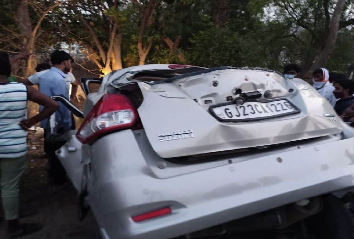 Car Crashed Wedding Stoped Of Groom After Accident
