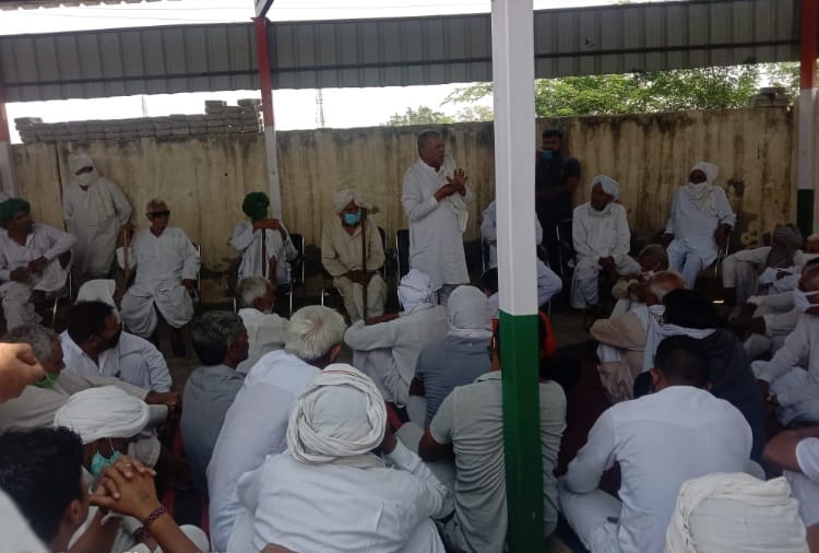 Roghi Khap Came in Support of Accused Anup Chanot of Tikri Border Misdeed Case