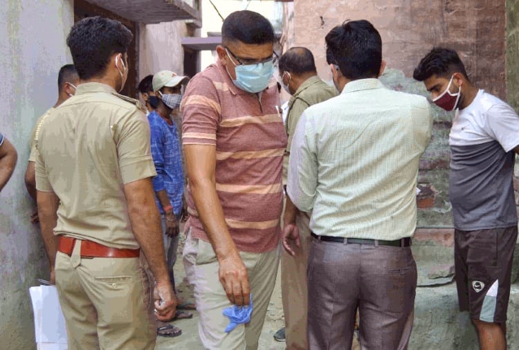 Dead body of elderly woman found in home in Karnal of Haryana