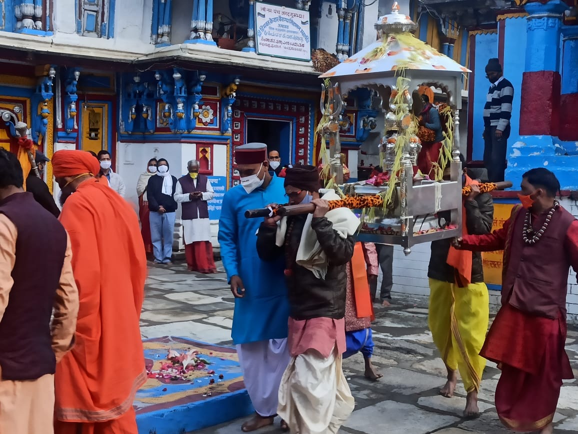 char dham yatra 2021: lord kedarnath doli departure for kedarnath dham today photos