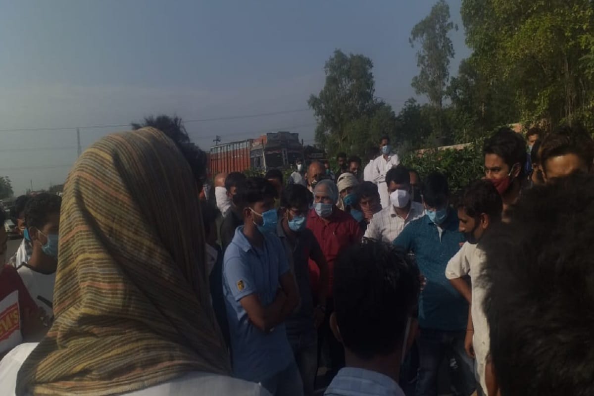 Meerut News: Attempted to enter the house of the accused, the inspector slapped