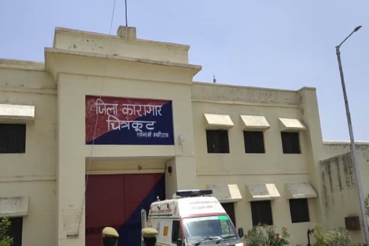 Chitrakoot Jail Kand: There was fear of Criminal Mukeem Kala in Shamli and The family of martyr constable said that now we have got justice