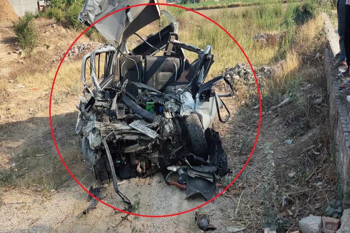UP News: Three youth have died and two injured in car accident at Muzaffarnagar