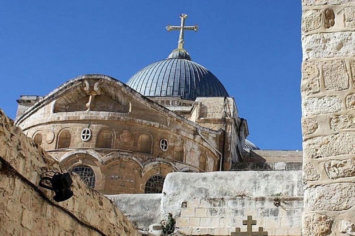 israel palestine conflict: Know the history of al aqsa mosque, the church of the holy sepulchre and the holy of the holies in jerusalem