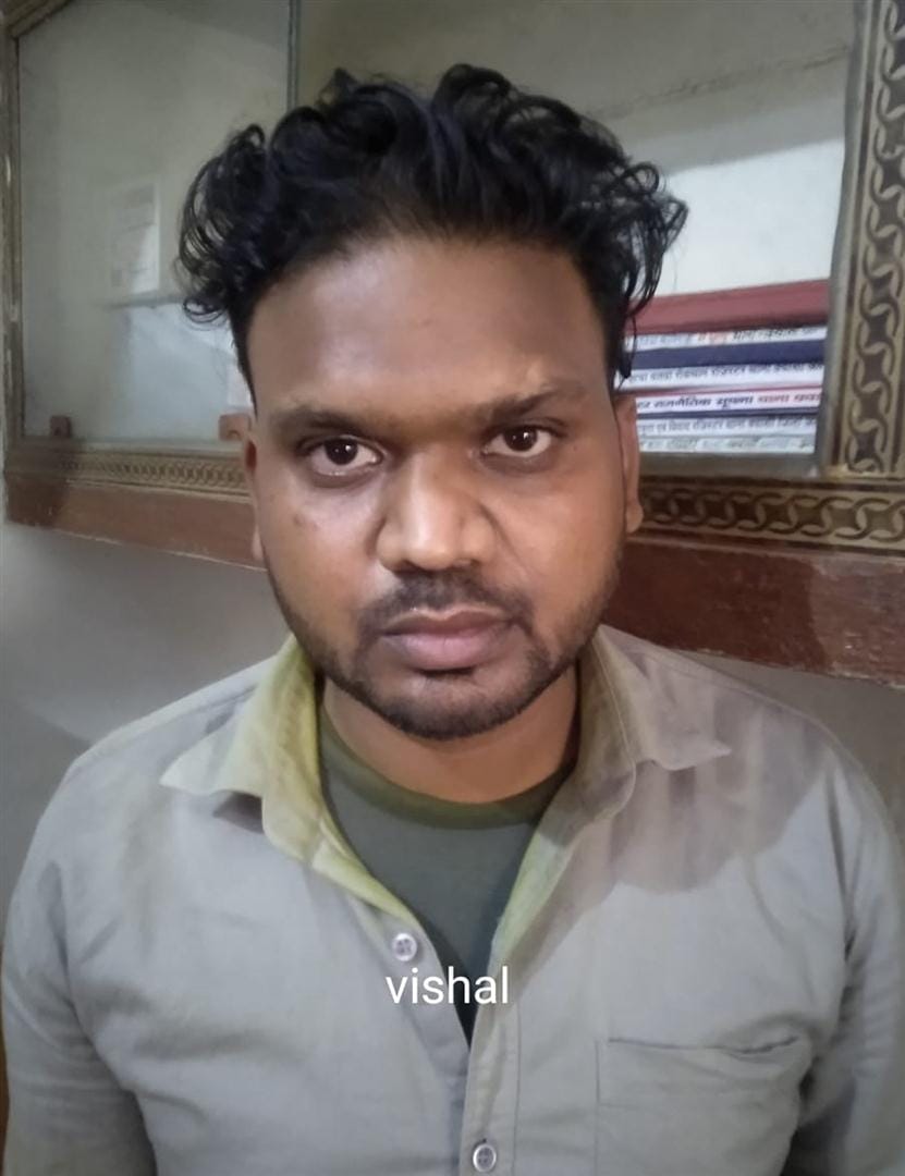 Turmeric groom reaches jail before horse racing
