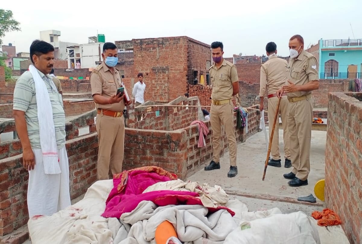 UP ghazipur constable killed wife injured his seven children then commits suicide